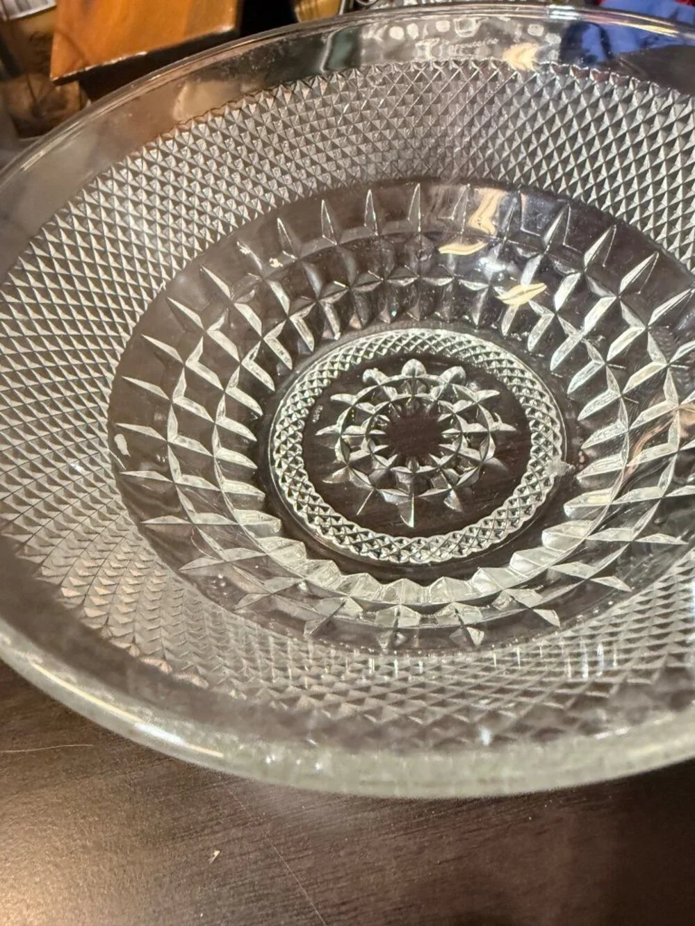 vintage Anchor Hocking glass bowl Wexford pattern diamond-point salad/serving bo